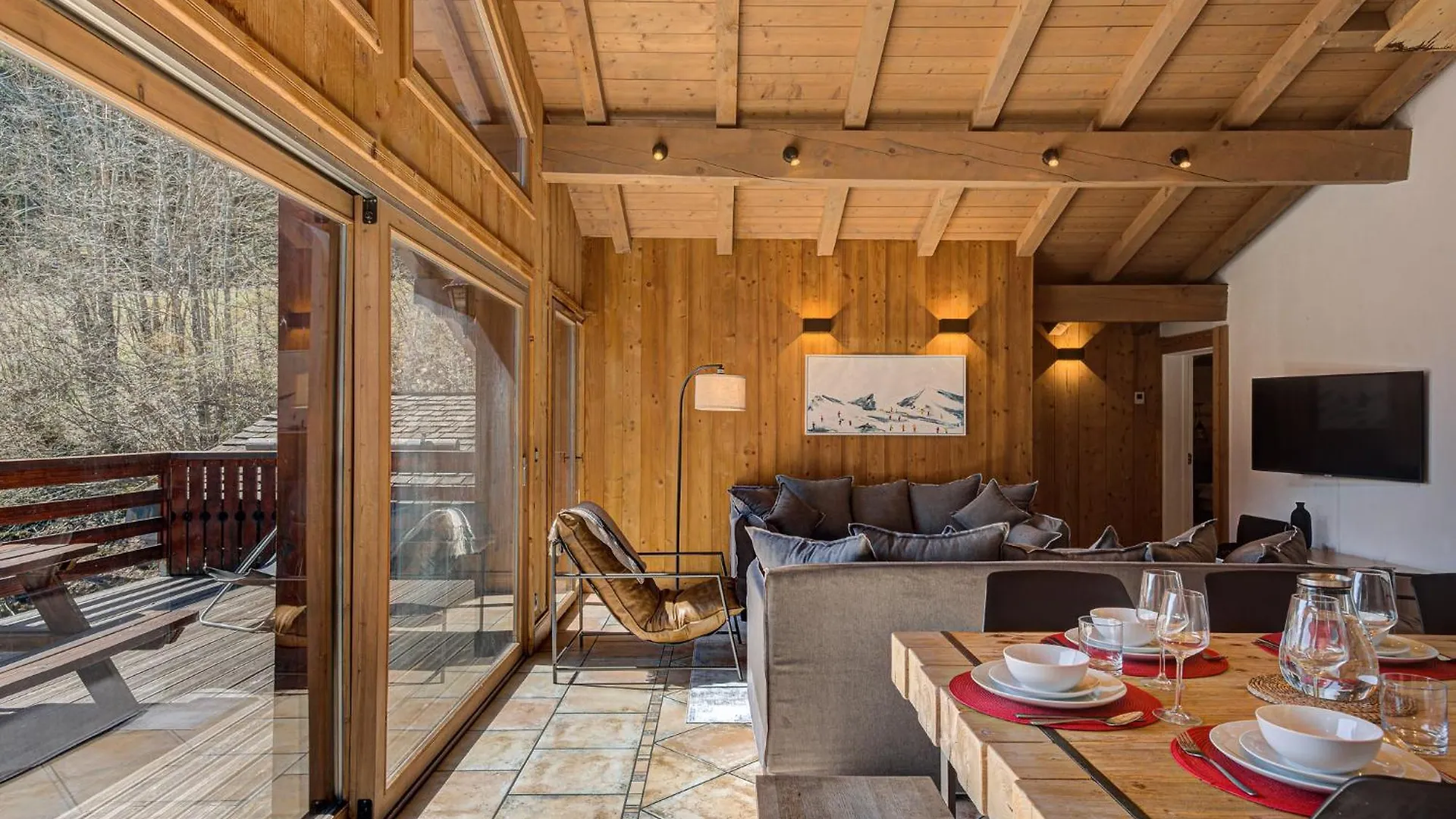 Apartment Soleil, Alpes Travel, Argentiere, Sleeps 9 Chamonix