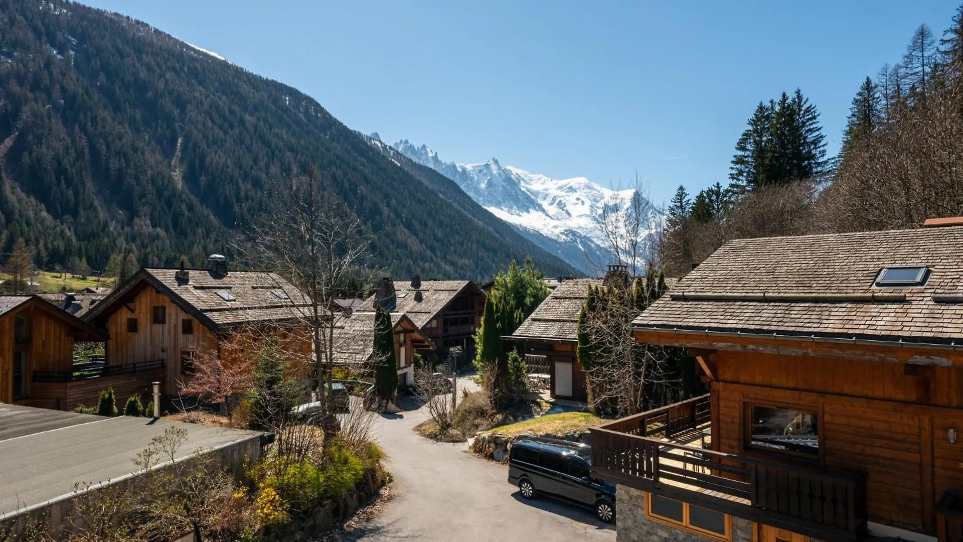 Apartment Soleil, Alpes Travel, Argentiere, Sleeps 9 Шамони 0*,